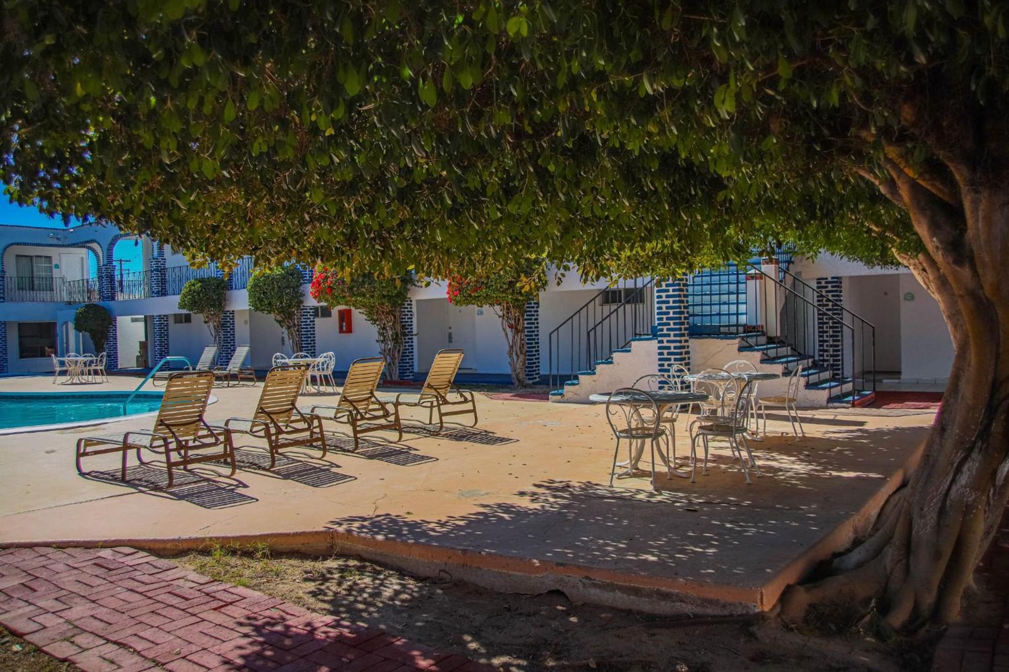 Playa Inn Rocky Point Exteriör bild